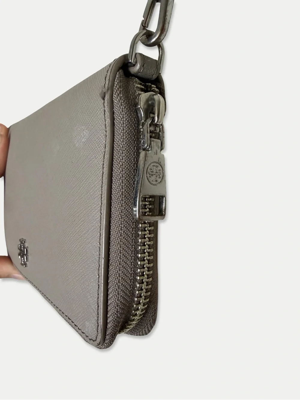 Tory Burch Saffiano Leather Zip Around Wristlet Wallet Gray Taupe